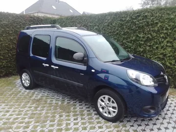 Fuvarozó Kis furgon Renault Kangoo -ban/-ben Muno Belgium